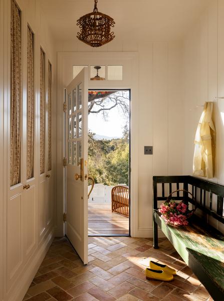 Душевный многослойный интерьер американской дачи от heidi caillier Душевный многослойный интерьер американской дачи от heidi caillier