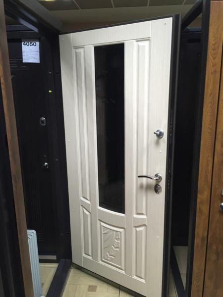 Обзор лучших металлических дверей: как выбрать, какую купить Обзор лучших металлических дверей: как выбрать, какую купить