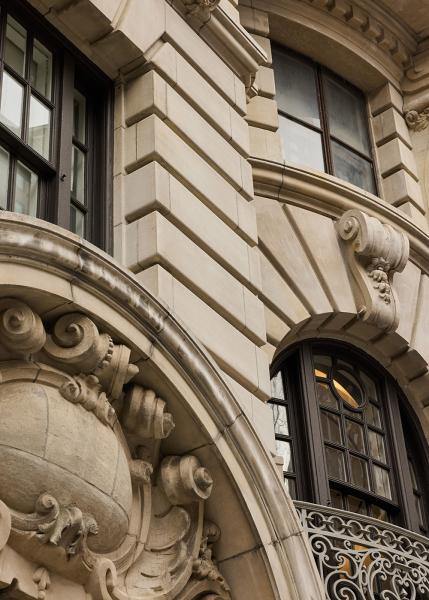 Элегантные европейские интерьеры квартиры в одном из самых красивых домов нью-йорка Элегантные европейские интерьеры квартиры в одном из самых красивых домов нью-йорка