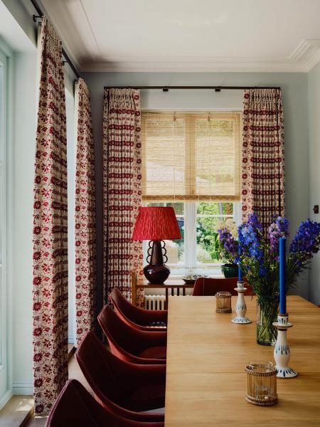 Красочная новая жизнь бывшего дома священника в южном лондоне Красочная новая жизнь бывшего дома священника в южном лондоне