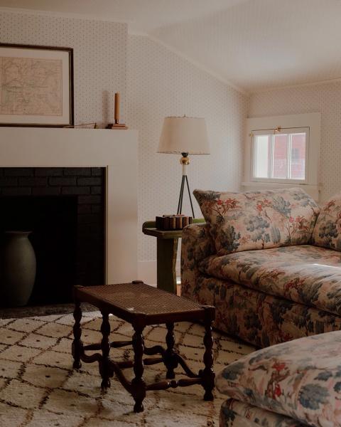 Оживить, но не стереть историю: очарование старой фермы в гудзонской долине Оживить, но не стереть историю: очарование старой фермы в гудзонской долине