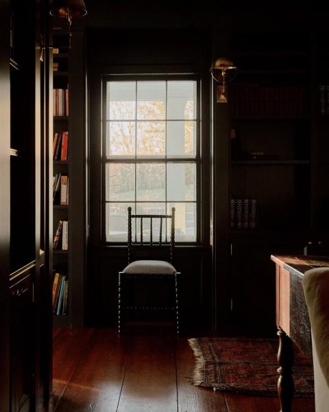 Оживить, но не стереть историю: очарование старой фермы в гудзонской долине Оживить, но не стереть историю: очарование старой фермы в гудзонской долине