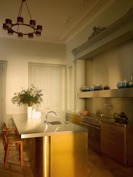 Тонкая гамма и изысканные детали: роскошные апартаменты в париже Тонкая гамма и изысканные детали: роскошные апартаменты в париже