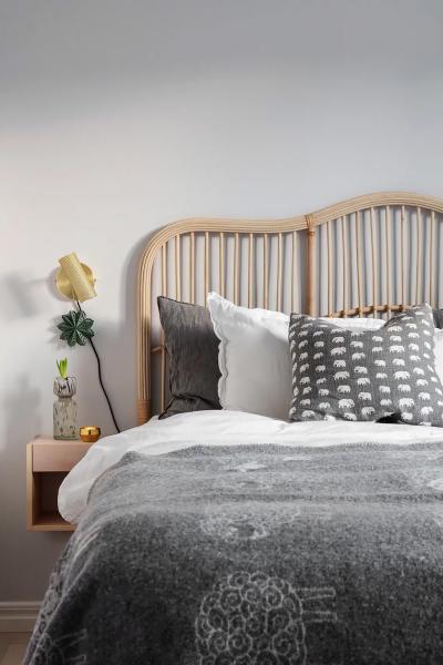 Тот же интерьер, но с нарядным декором: знакомая квартира в стокгольме Тот же интерьер, но с нарядным декором: знакомая квартира в стокгольме