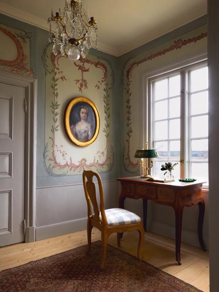 Традиционный праздничный уют в чудесной старинной вилле в швеции Традиционный праздничный уют в чудесной старинной вилле в швеции