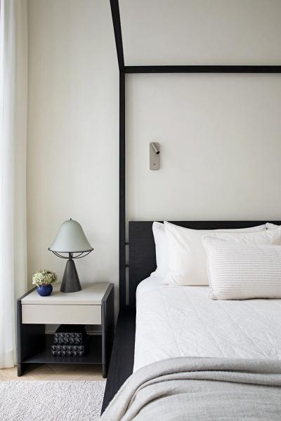 Залитый светом стильный лофт молодой семьи в нью-йорке Залитый светом стильный лофт молодой семьи в нью-йорке