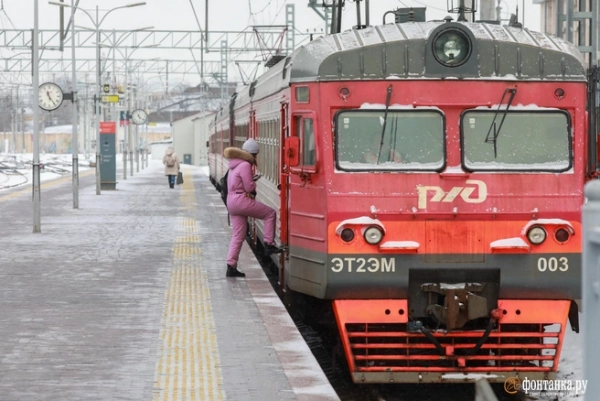 «ведомости»: ржд готовятся выставить на торги офисы в moscow towers за 220 миллиардов «ведомости»: ржд готовятся выставить на торги офисы в moscow towers за 220 миллиардов