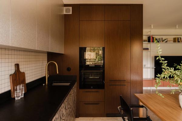 Атмосферный мужской интерьер в варшаве в землистых оттенках (53 кв. М) Атмосферный мужской интерьер в варшаве в землистых оттенках (53 кв. М)