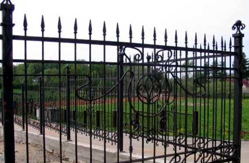 Заборы из металлического прута Заборы из металлического прута