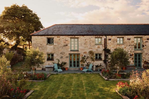 Этот старый амбар в англии стал для хозяйки воплощением мечты о тихой загородной жизни Этот старый амбар в англии стал для хозяйки воплощением мечты о тихой загородной жизни