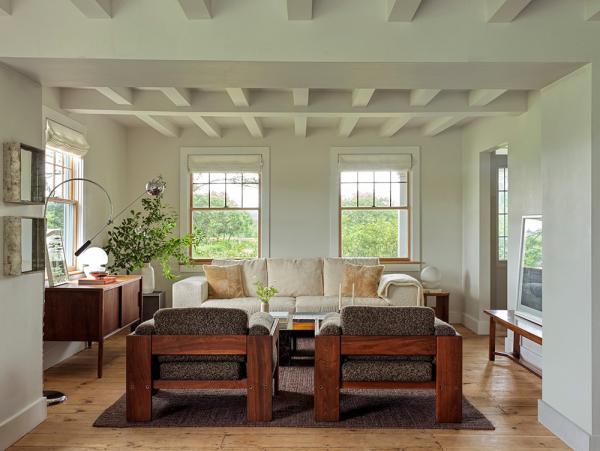 Современный, но с характером фермерского дома: обновление коттеджа в гудзонской долине Современный, но с характером фермерского дома: обновление коттеджа в гудзонской долине