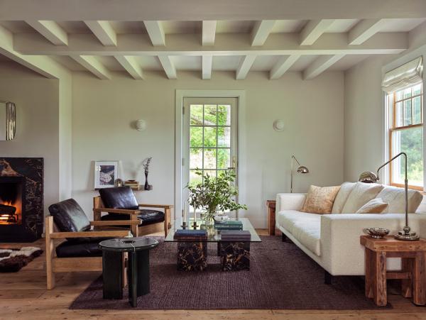 Современный, но с характером фермерского дома: обновление коттеджа в гудзонской долине Современный, но с характером фермерского дома: обновление коттеджа в гудзонской долине