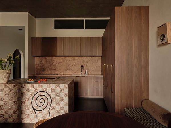 Спокойная обстановка и эклектичный декор: маленький лофт в сиднее Спокойная обстановка и эклектичный декор: маленький лофт в сиднее