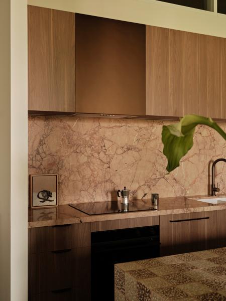 Спокойная обстановка и эклектичный декор: маленький лофт в сиднее Спокойная обстановка и эклектичный декор: маленький лофт в сиднее