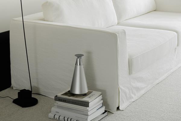 Воздушный современный интерьер в китае с черными акцентами в декоре Воздушный современный интерьер в китае с черными акцентами в декоре