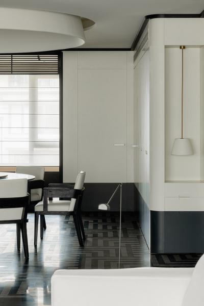 Воздушный современный интерьер в китае с черными акцентами в декоре Воздушный современный интерьер в китае с черными акцентами в декоре