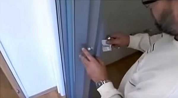 Как поставить складывающиеся двери (гармошка, книжка) Как поставить складывающиеся двери (гармошка, книжка)