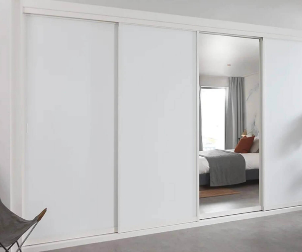 Выбираем шкафы-купе: советов по выбору + обзоры популярных моделей Выбираем шкафы-купе: советов по выбору + обзоры популярных моделей