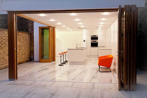 Как поставить складывающиеся двери (гармошка, книжка) Как поставить складывающиеся двери (гармошка, книжка)