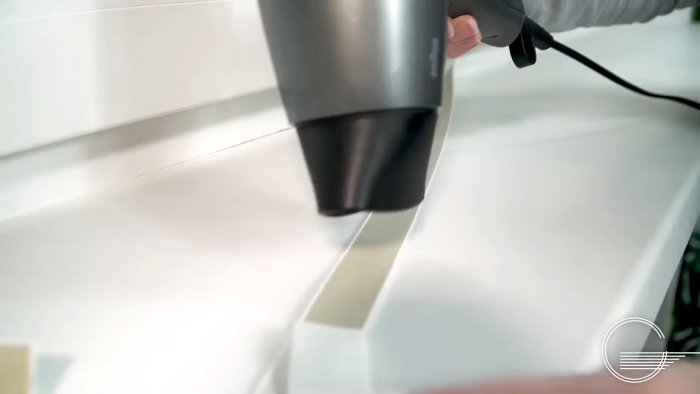 Дует из стыка окна с подоконником? Ремонт за несколько минут