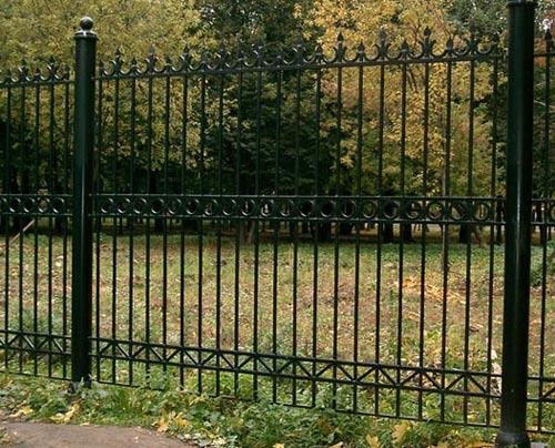 Различные виды заборов