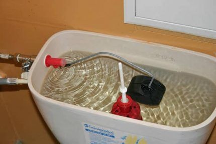 Как провести ремонт унитаза своими руками: разбор распространенных поломок Как провести ремонт унитаза своими руками: разбор распространенных поломок