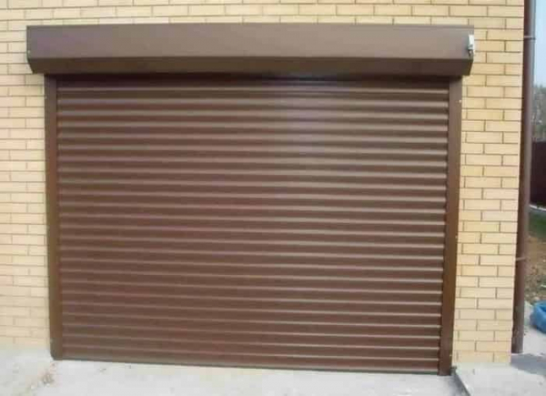 Роллетные ворота: виды, особенности и преимущества Роллетные ворота: виды, особенности и преимущества