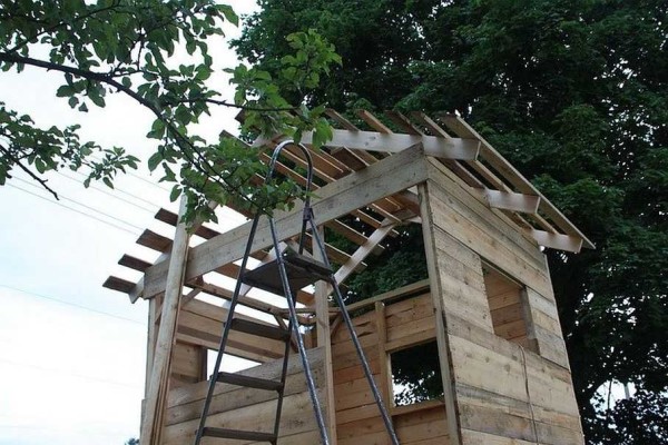 Игровой домик для детей: пошаговые фото, схемы, чертежи Игровой домик для детей: пошаговые фото, схемы, чертежи