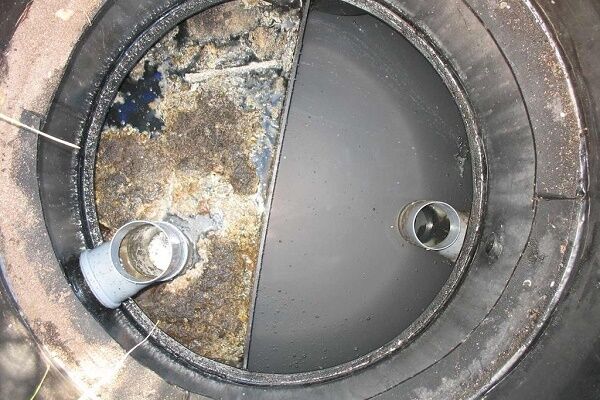 Обзор септиков «крот»: устройство, достоинства и недостатки, сравнение с конкурентами Обзор септиков «крот»: устройство, достоинства и недостатки, сравнение с конкурентами