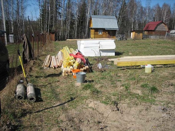 Как построить бытовку из дерева, на металлическом каркасе Как построить бытовку из дерева, на металлическом каркасе