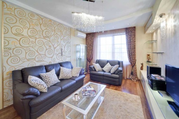 Как поклеить обои двух видов (комбинирование) Как поклеить обои двух видов (комбинирование)