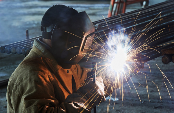 Промышленному строительству нужно больше льготных кредитов, зарубежных кадров и государственного контроля Промышленному строительству нужно больше льготных кредитов, зарубежных кадров и государственного контроля