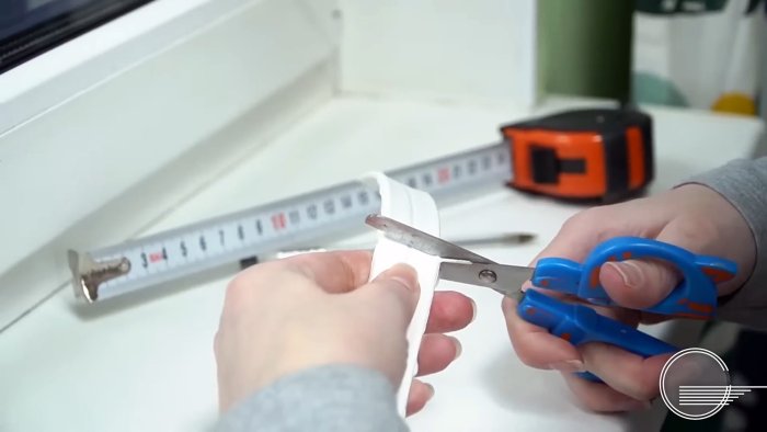 Дует из стыка окна с подоконником? Ремонт за несколько минут