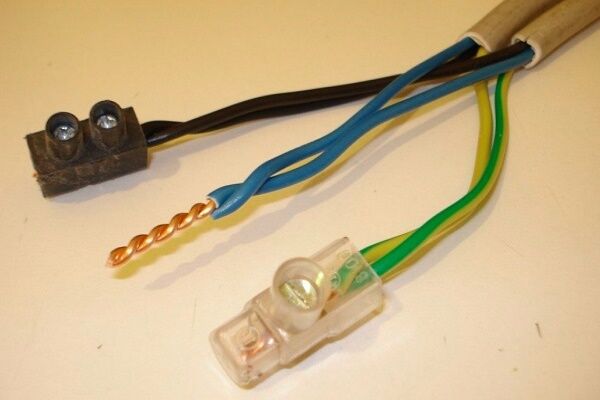 Клеммы для соединения проводов: какие клеммники лучше и как с ними работать