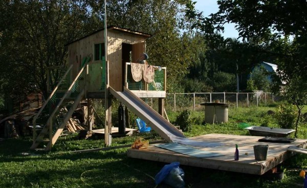 Игровой домик для детей: пошаговые фото, схемы, чертежи Игровой домик для детей: пошаговые фото, схемы, чертежи