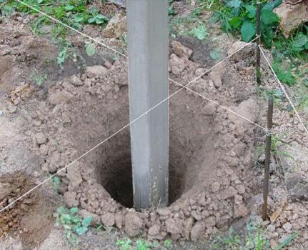 Варианты дизайна забора из профнастила Варианты дизайна забора из профнастила