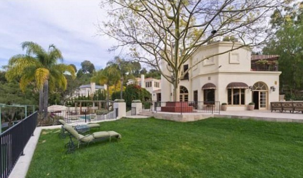 Дом арнольда шварценеггера: где живет железный арни? Дом арнольда шварценеггера: где живет железный арни?