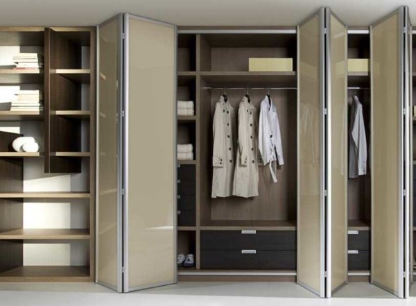 Как поставить складывающиеся двери (гармошка, книжка) Как поставить складывающиеся двери (гармошка, книжка)