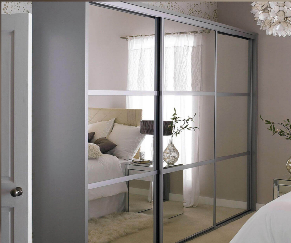 Выбираем шкафы-купе: советов по выбору + обзоры популярных моделей Выбираем шкафы-купе: советов по выбору + обзоры популярных моделей