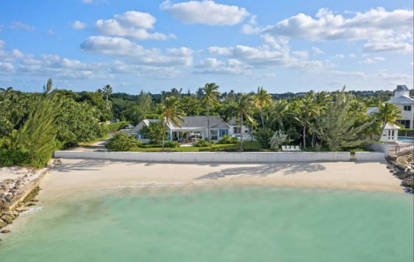 Дом, где отдыхала принцесса диана, выставлен на продажу Дом, где отдыхала принцесса диана, выставлен на продажу