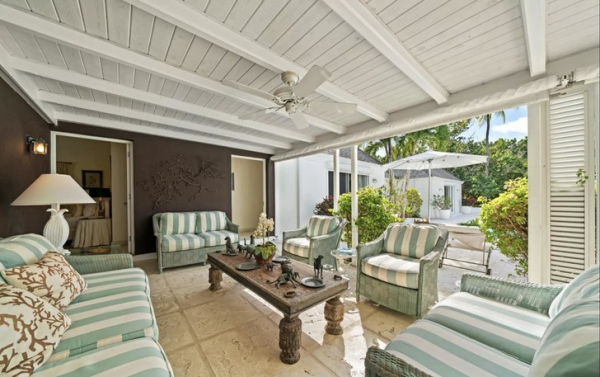 Дом, где отдыхала принцесса диана, выставлен на продажу Дом, где отдыхала принцесса диана, выставлен на продажу