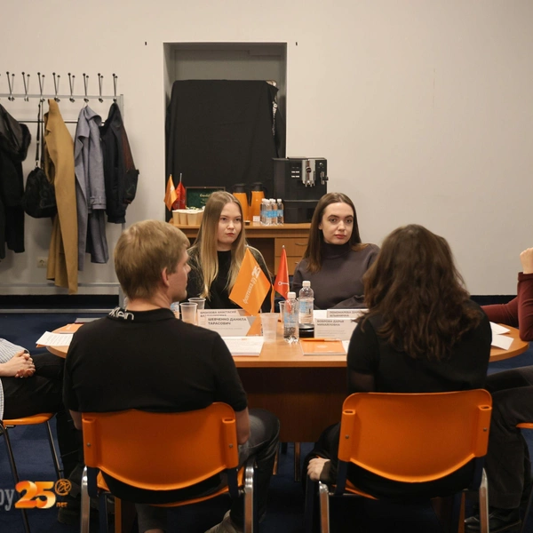 «заказчик хочет искусства». Почему ремонт квартир и дизайн интерьеров заставляют людей нервничать «заказчик хочет искусства». Почему ремонт квартир и дизайн интерьеров заставляют людей нервничать