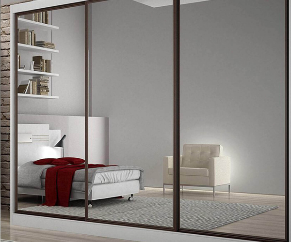 Выбираем шкафы-купе: советов по выбору + обзоры популярных моделей Выбираем шкафы-купе: советов по выбору + обзоры популярных моделей