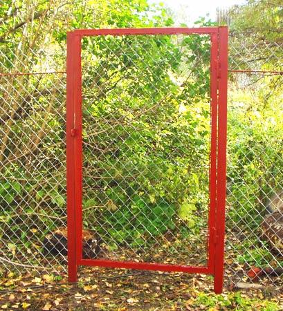 Как сделать калитку для забора из сетки-рабицы Как сделать калитку для забора из сетки-рабицы