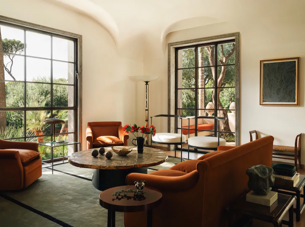 Чудесная вилла 80х на лазурном берегу, окруженная экзотическим садом Чудесная вилла 80х на лазурном берегу, окруженная экзотическим садом