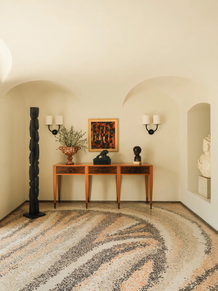 Чудесная вилла 80х на лазурном берегу, окруженная экзотическим садом Чудесная вилла 80х на лазурном берегу, окруженная экзотическим садом