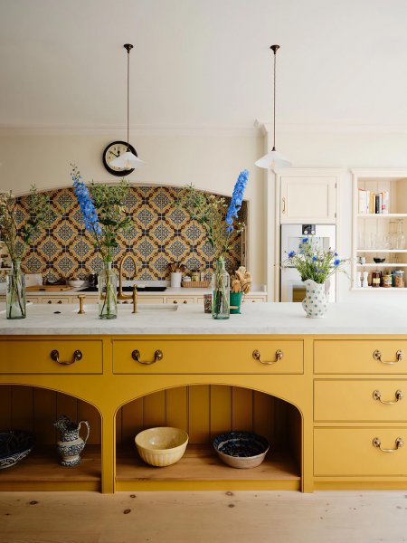 Дизайнер объединила несколько старых квартир в лондоне в чудесный уютный дом для своей семьи Дизайнер объединила несколько старых квартир в лондоне в чудесный уютный дом для своей семьи