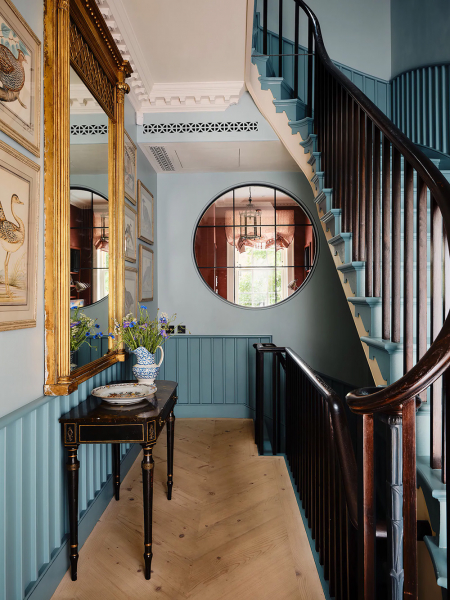 Дизайнер объединила несколько старых квартир в лондоне в чудесный уютный дом для своей семьи Дизайнер объединила несколько старых квартир в лондоне в чудесный уютный дом для своей семьи