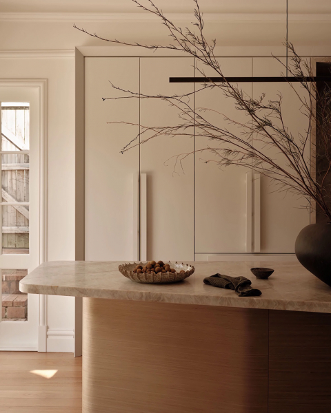 Дом в стиле ар-деко в сиднее с мягкими современными интерьерами Дом в стиле ар-деко в сиднее с мягкими современными интерьерами