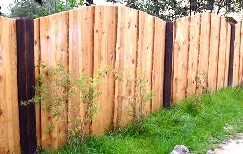 Выбор материала для забора на даче Выбор материала для забора на даче